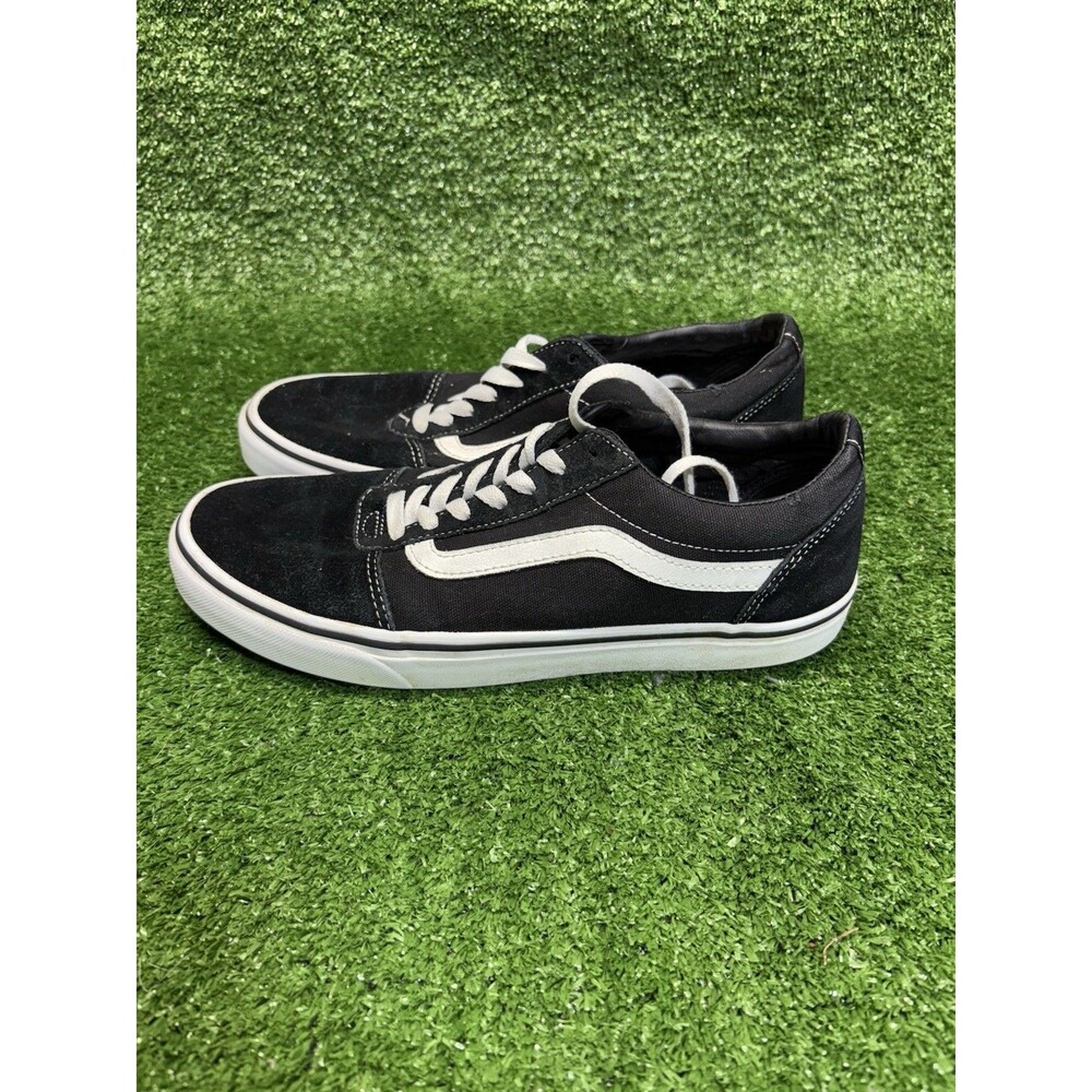 Vans Ward Shoes Men Size 8.5 Black White suede Skateboarding Sneakers Lace up